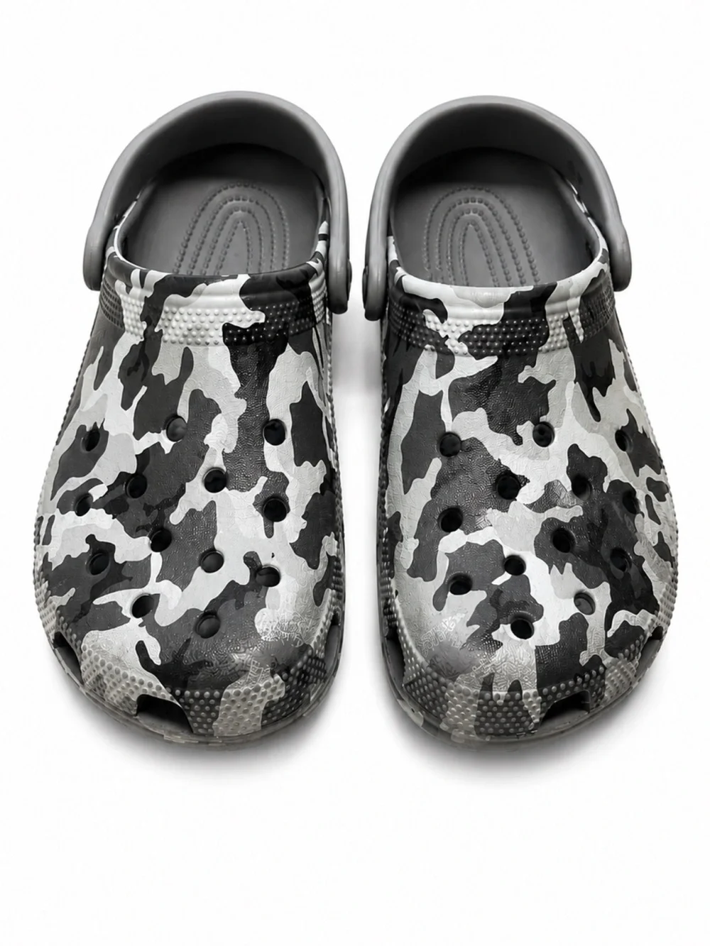 Crocs Kids Classic Camouflage Clogs Gray Black Camo Slip On Shoes Youth J4 C4